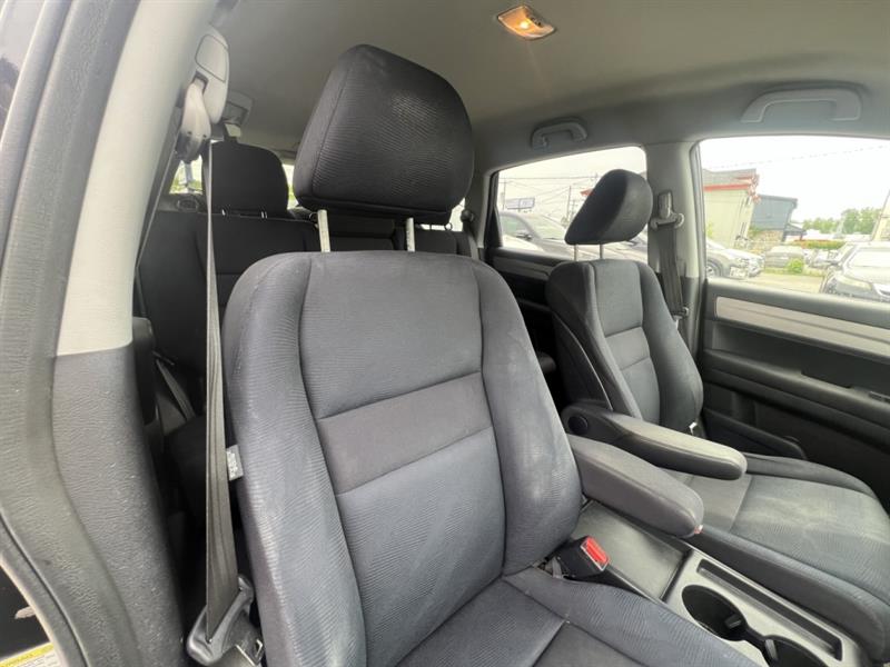honda CR-V 2010 - 18