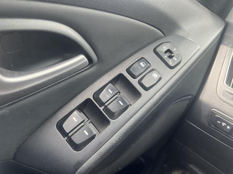 hyundai Tucson 2011 - 17