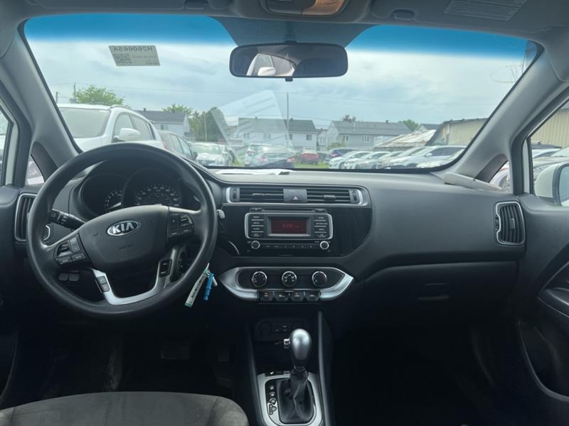 kia Rio 2017 - 8