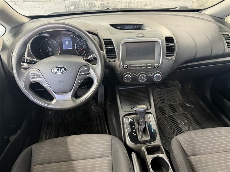 kia Forte5 2018 - 5