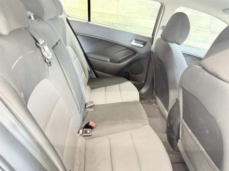 kia Forte5 2018 - 18