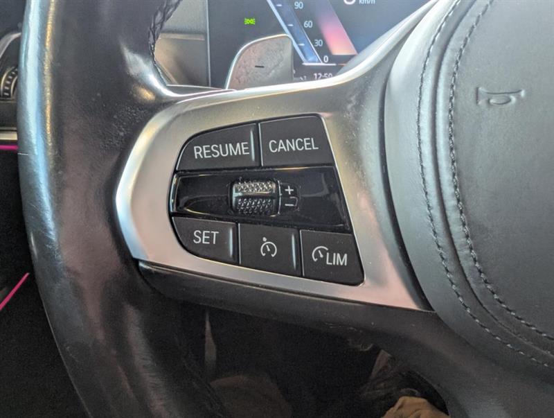 bmw 330I 2023 - 20