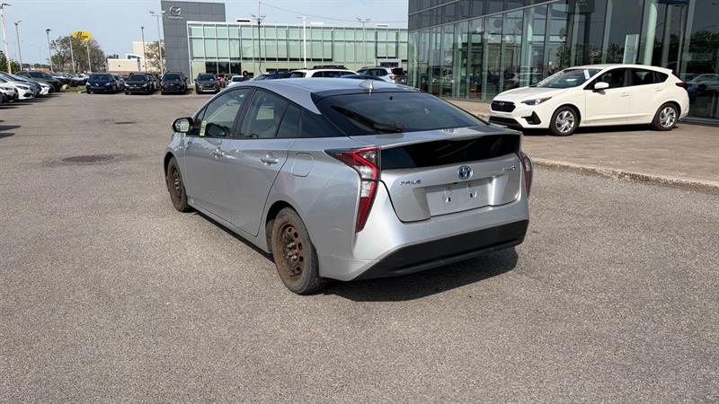 toyota Prius 2017 - 7