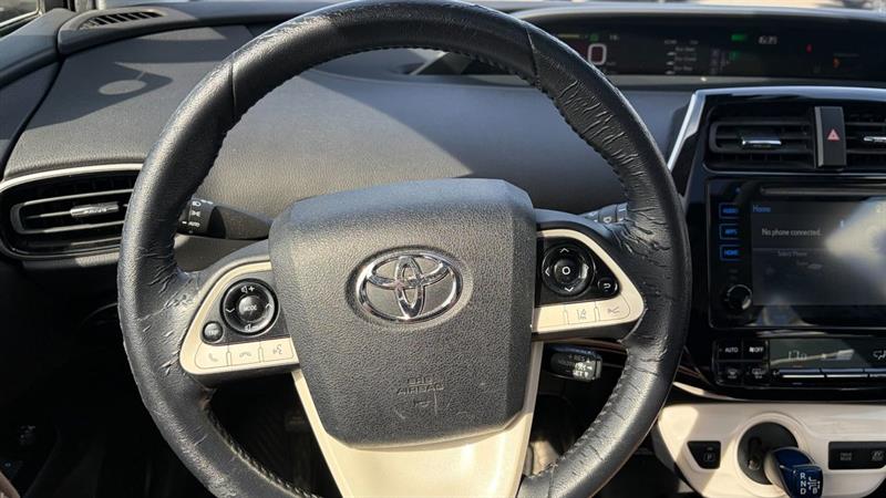 toyota Prius 2017 - 12