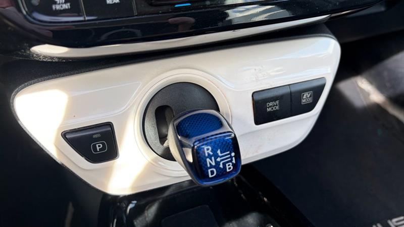toyota Prius 2017 - 15