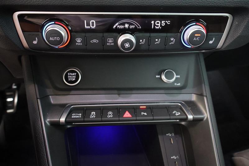 audi Q3 2023 - 19