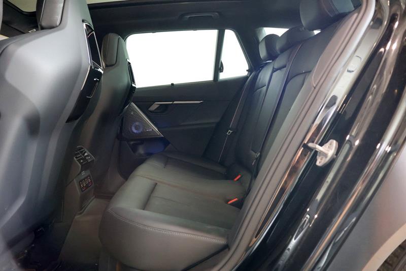 bmw M5 2025 - 27