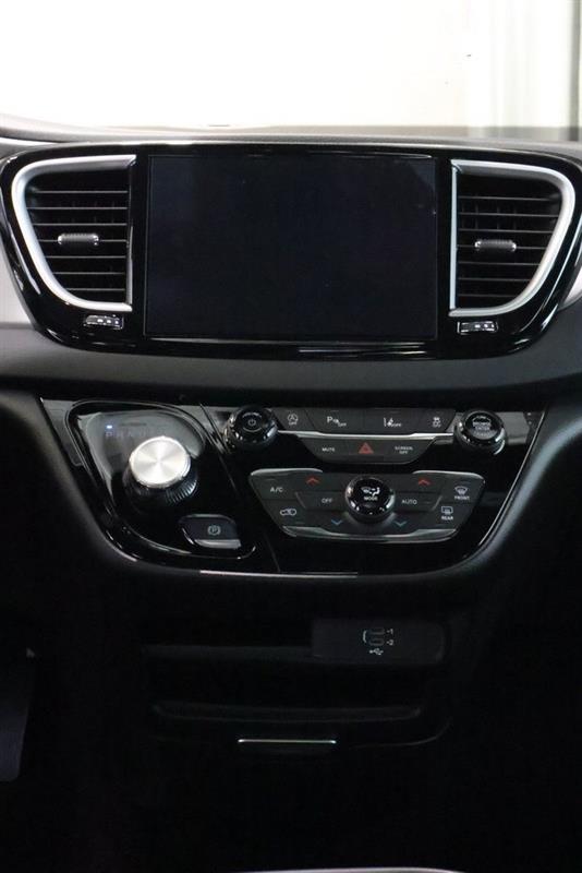 chrysler Grand Caravan 2027 - 11