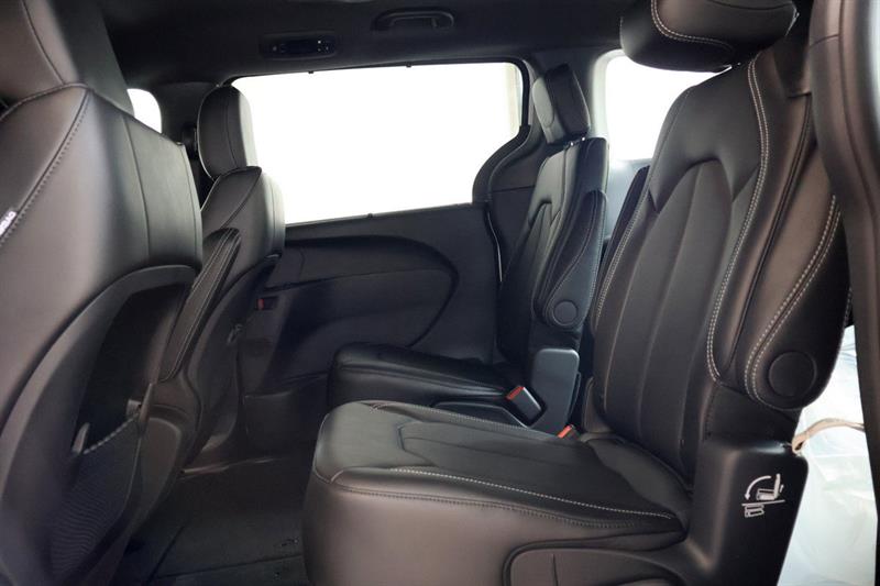 chrysler Grand Caravan 2027 - 13