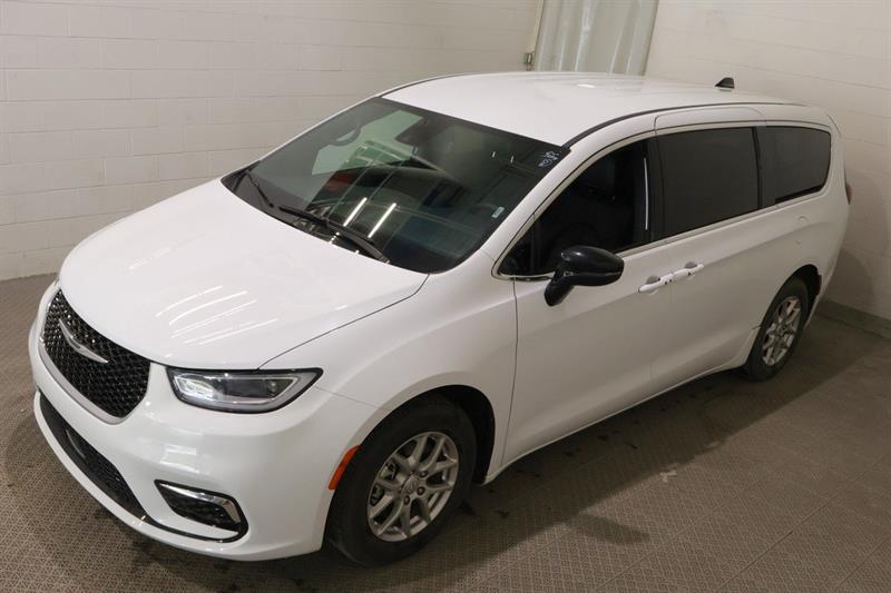 chrysler Pacifica 2025 - 5