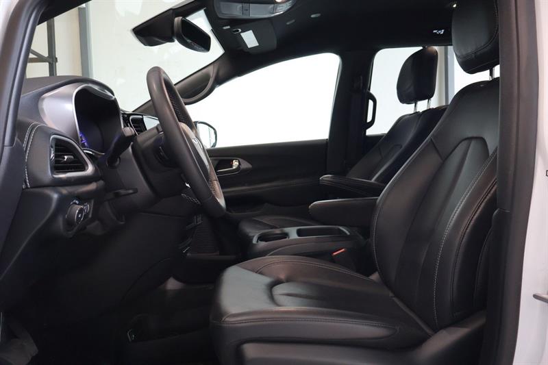 chrysler Pacifica 2025 - 6