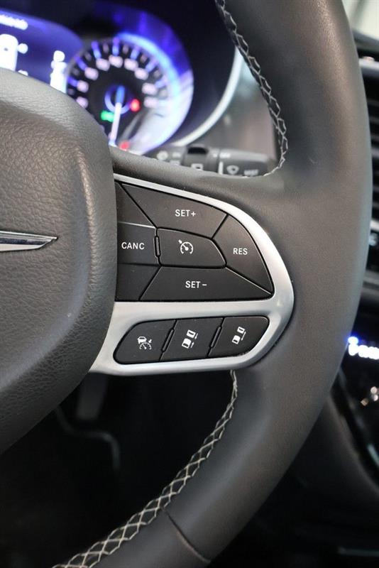 chrysler Pacifica 2025 - 13