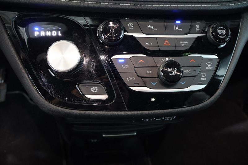 chrysler Pacifica 2025 - 18
