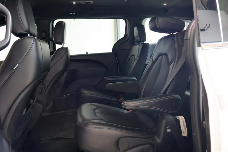 chrysler Pacifica 2025 - 22
