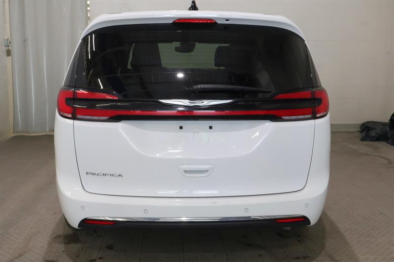 chrysler Pacifica 2025 - 25