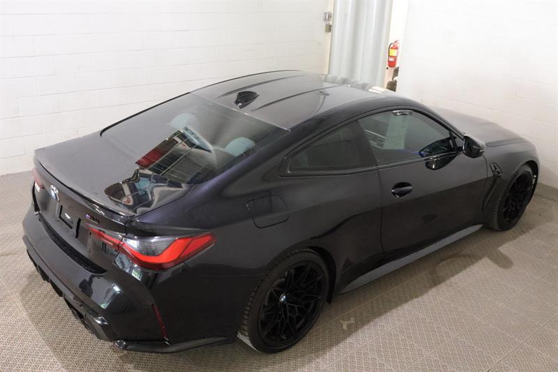bmw M4 2022 - 30