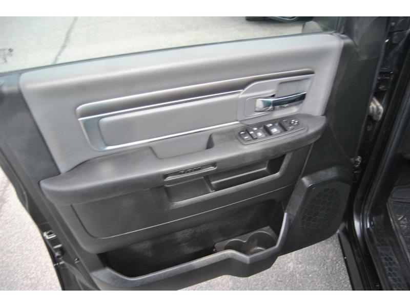 ram 1500 Classic 2023 - 11