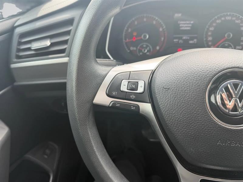 volkswagen Jetta 2019 - 15