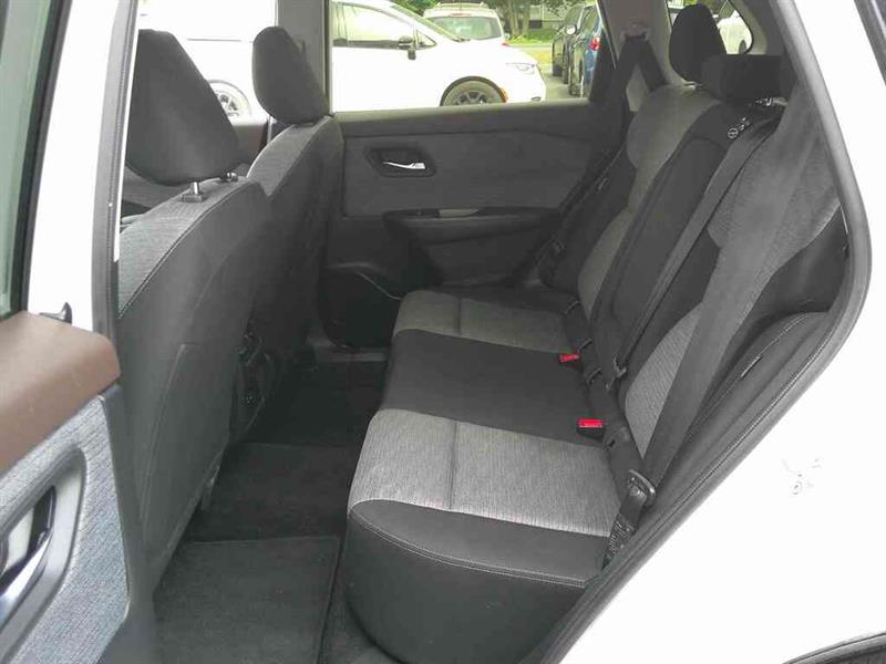 nissan Rogue 2023 - 22
