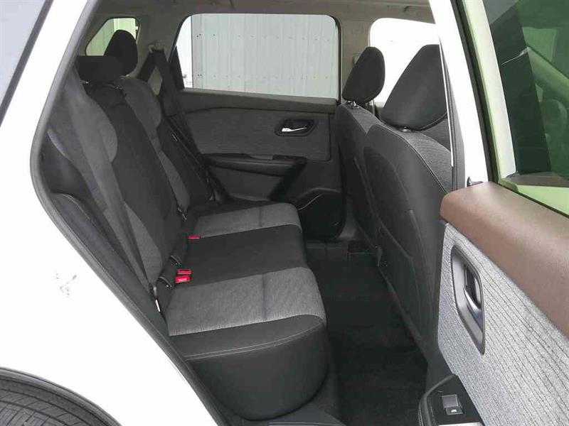 nissan Rogue 2023 - 24