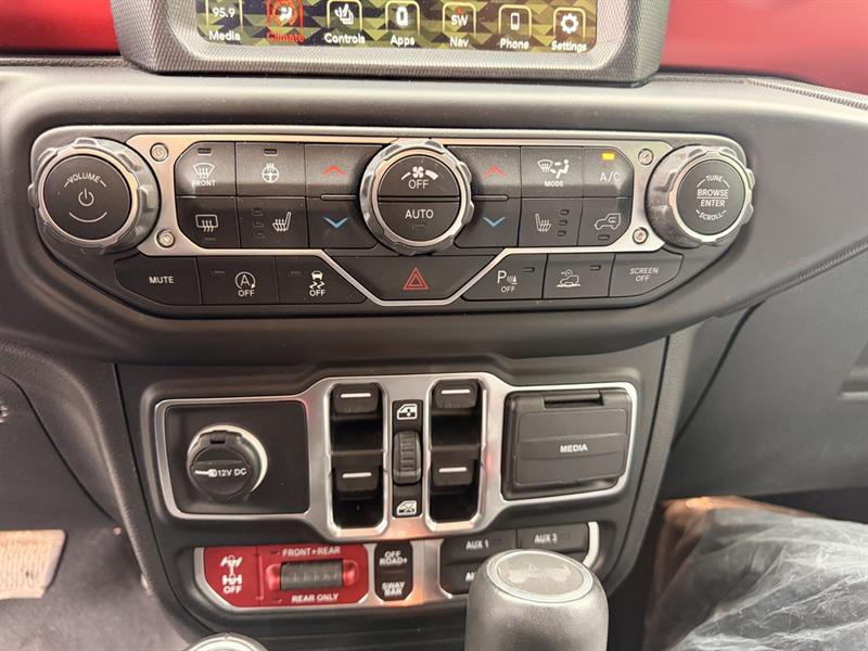 jeep Wrangler 2023 - 13