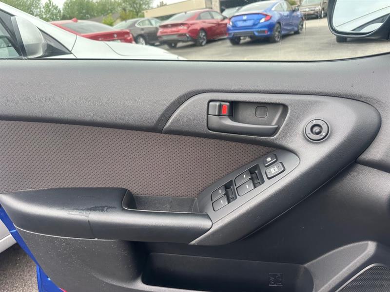 kia Forte 2010 - 9
