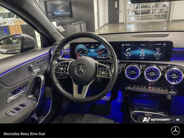 mercedes-benz A 2022 - 9