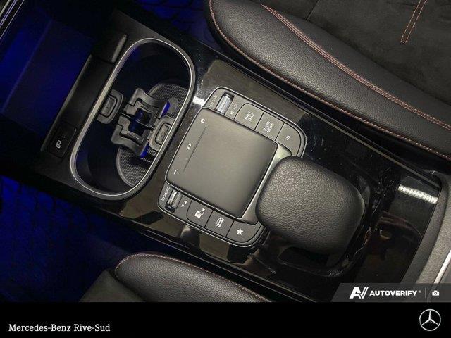 mercedes-benz A 2022 - 17