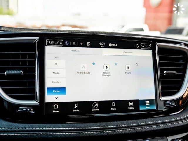 chrysler Pacifica 2027 - 30