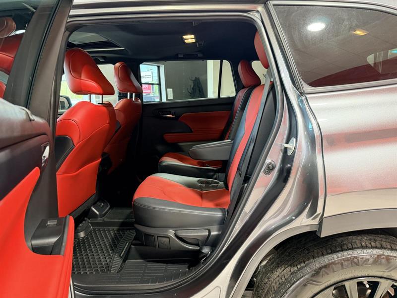 toyota Highlander 2023 - 15