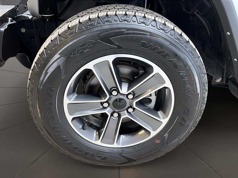 jeep Wrangler 2023 - 27