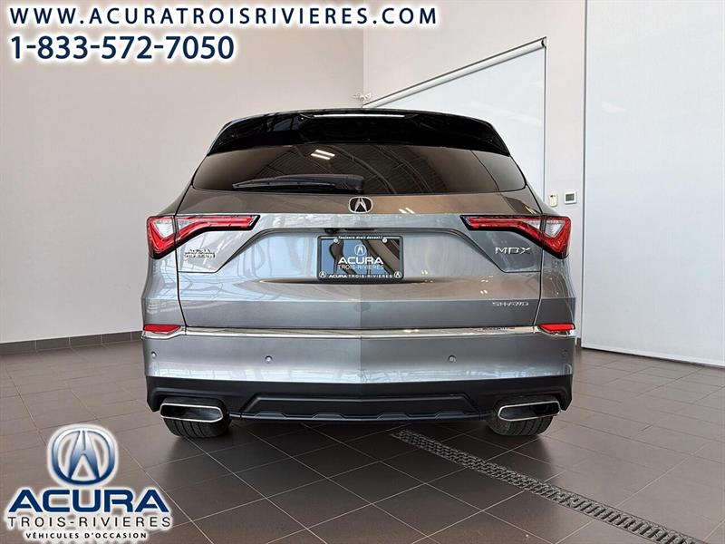 acura MDX 2023 - 9