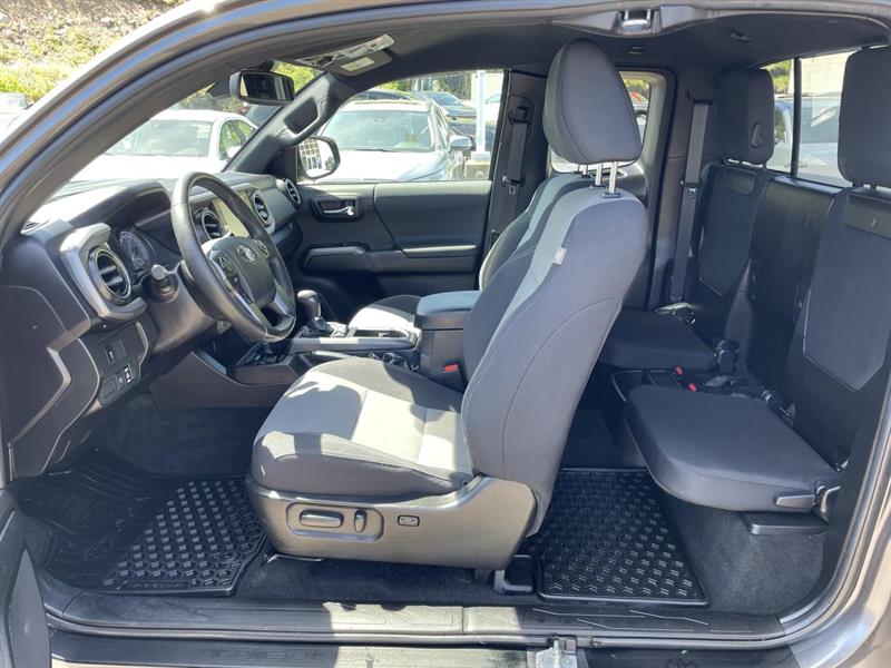 toyota Tacoma 2023 - 14