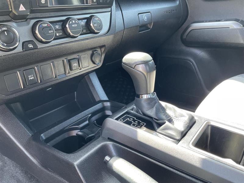 toyota Tacoma 2023 - 18