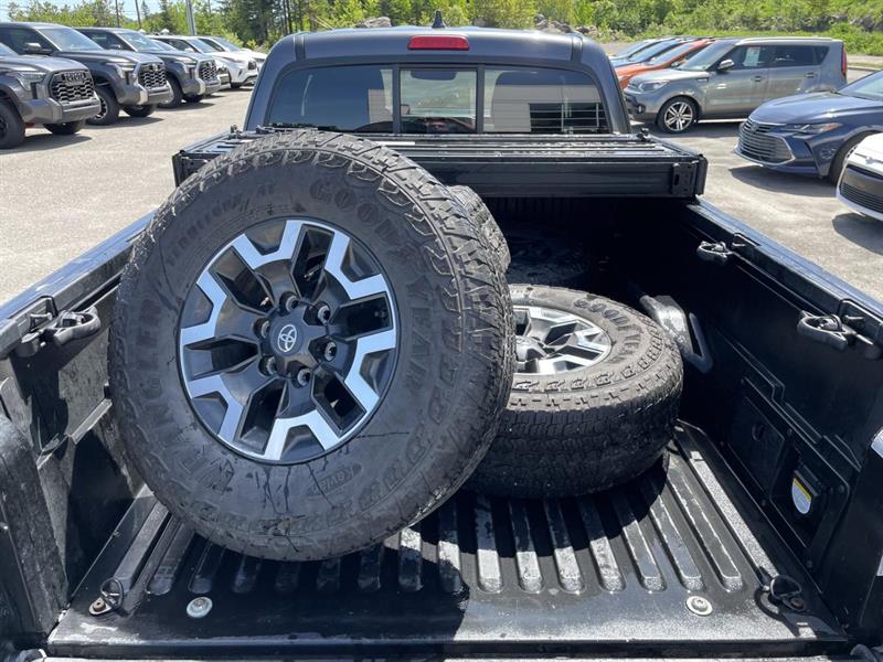 toyota Tacoma 2023 - 24