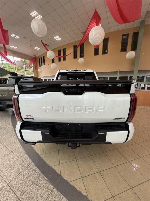 toyota Tundra Hybrid 2026 - 6