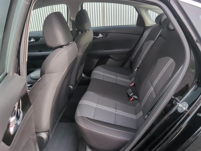 kia Forte 2024 - 21