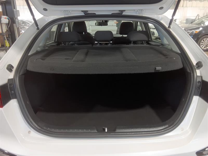kia Forte5 2022 - 9