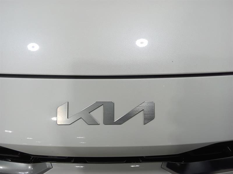kia Forte5 2022 - 11