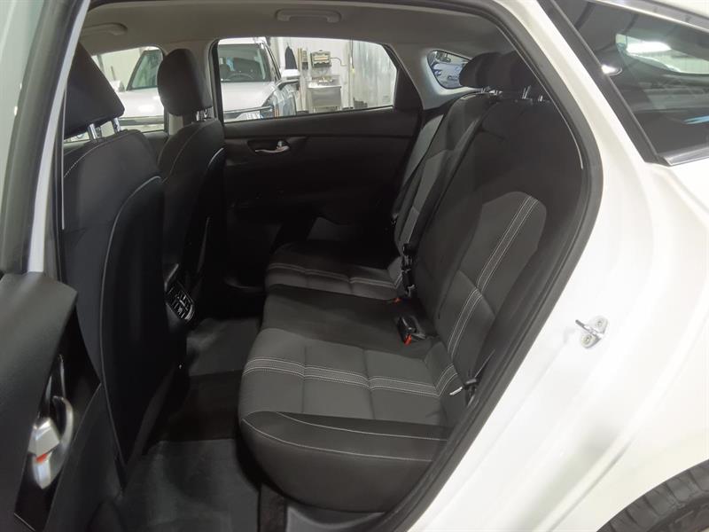 kia Forte5 2022 - 24