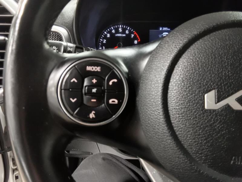 kia Soul 2022 - 32