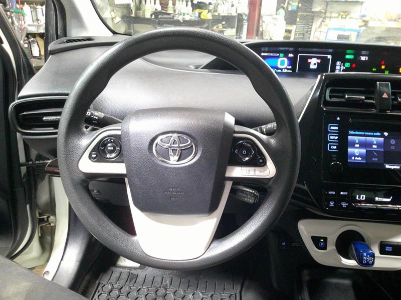 toyota Prius 2018 - 15