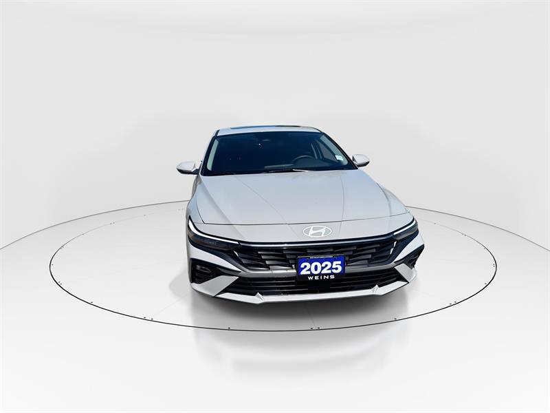 hyundai Elantra 2025 - 2