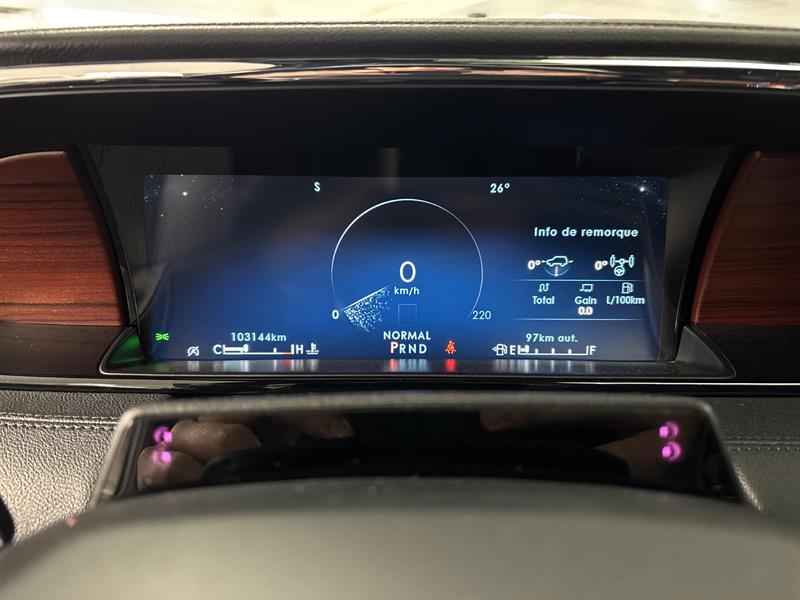 lincoln Navigator L 2022 - 17