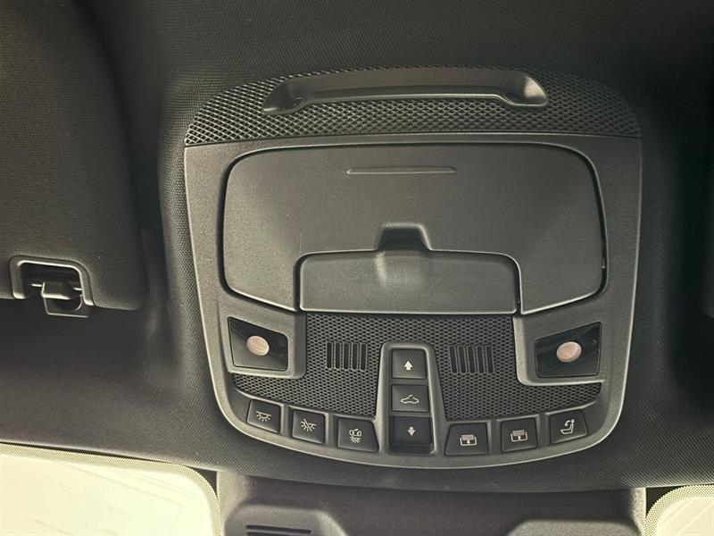 lincoln Navigator L 2022 - 25