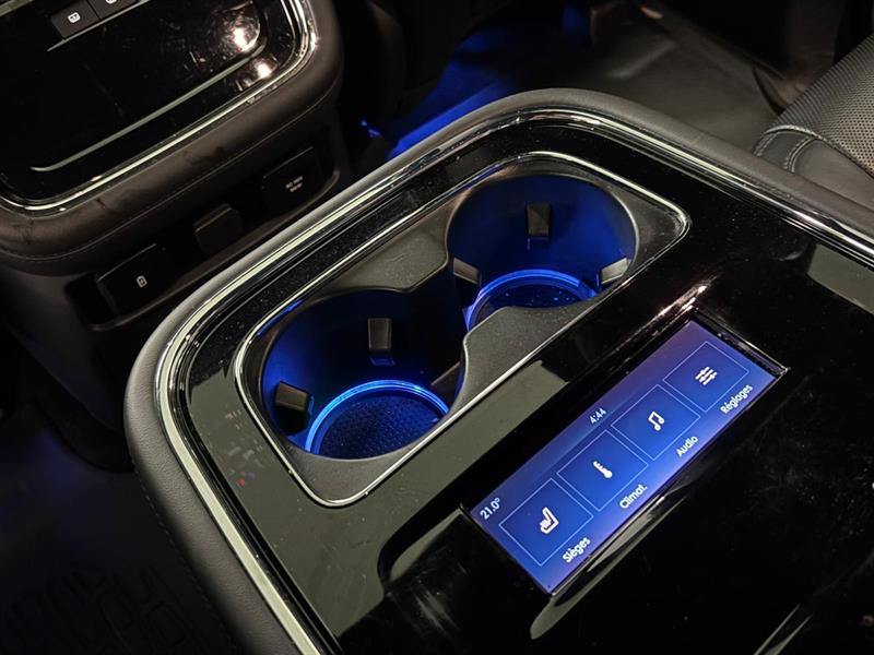 lincoln Navigator L 2022 - 28
