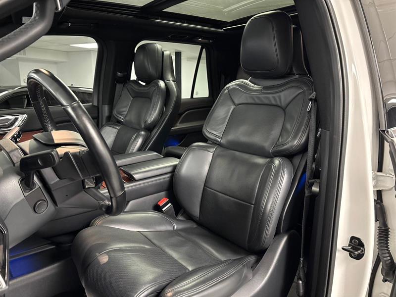 lincoln Navigator L 2022 - 30