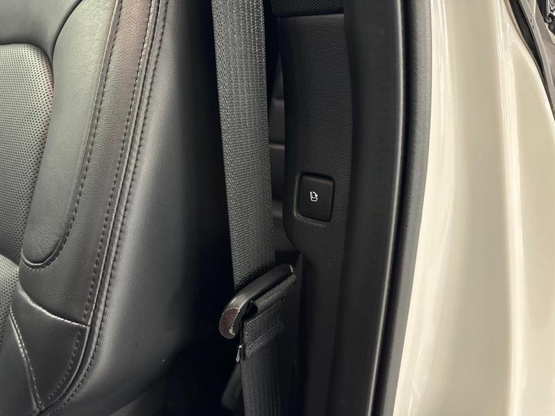 lincoln Navigator L 2022 - 31