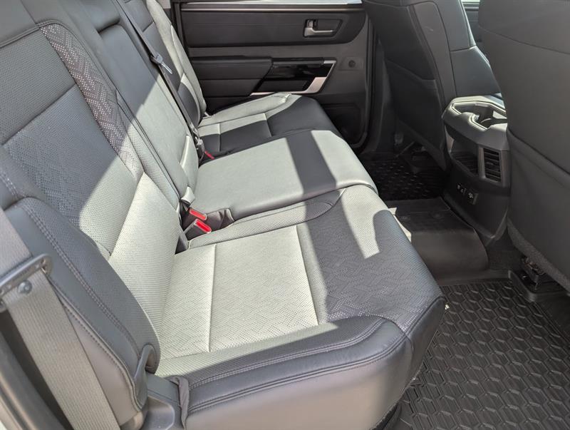 toyota Tundra 2024 - 10