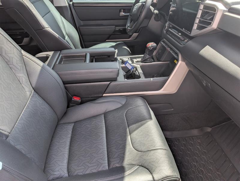 toyota Tundra 2024 - 11